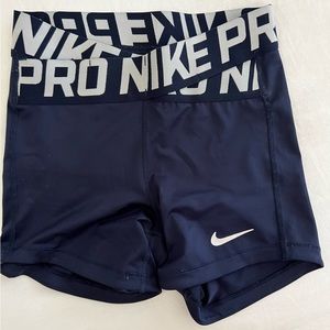SOLD — Nike Pro Intertwist Short